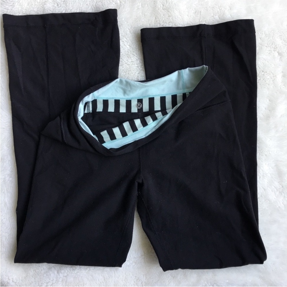 Lululemon Bootcut Pants Reversible Pants Size 6